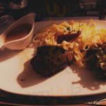 Le Renaissance Comida