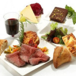 Chaud Devant Comida