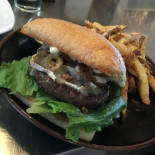 Juniper Comida