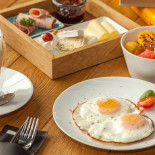 7010 Comida