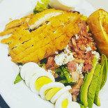 Geno's Grill Comida