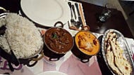 Aaj India Cafe and Restaurant food