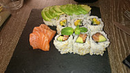 Yami Sushi food