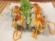 Sushi Cosme food