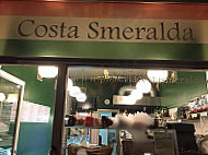 Pizzaria Costa Smeralda inside
