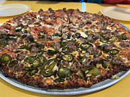 Bullwinkle's Pizza Parlor food