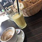 Café Sammo food
