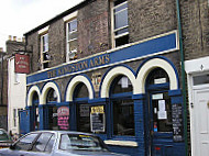 Kingston Arms outside