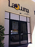La Luna Café outside