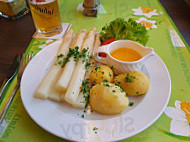 Gaststätte Bürgerhaus Bergshausen food