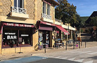 Cafe Brasserie de la Mairie outside