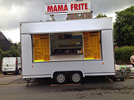 Mama Frite établissement Ouvert Uniquement L'été inside