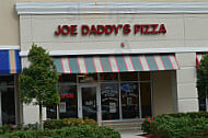 Joe Daddy's Pizza outside