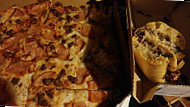 Domino's Pizza food