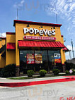 Popeyes Louisiana Kitchen outside