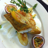 Exil No.5 Comida