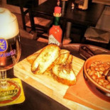 Burgerzilla Comida
