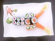Sushi Dynastie food