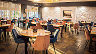Bella Char Restaurant & Wine Bar inside