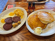 Cracker Barrel Old Country Store inside