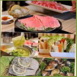 Xiǎo Chuān Guō Wù． Guāng Yuàn Comida