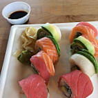 Rawr Sushi food