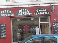 Euro Pizz inside