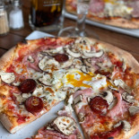 Amoretto Comida