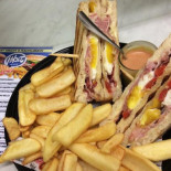 Jacky Discobar Comida