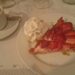 Cave Marta Comida