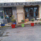Le Pas de Chat Cafe Restaurant inside