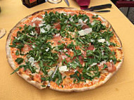 Pizzeria Trattoria Delfino food