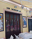 El Chinitas inside