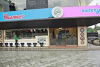 Havmor Restaurant outside