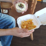 Wingnuts Comida