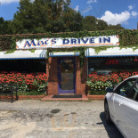 Mac's Exterior