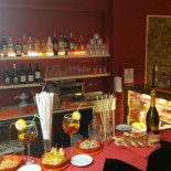 Cles Caffe Lounge Pizzeria Comida