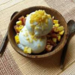 นั่งทีคับ ตีนสะพานท่าประชุม Comida