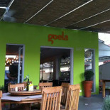 Goela À l'intérieur