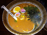 Kazoku Ramen food