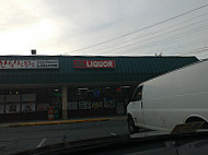 New Vision Liquor outside