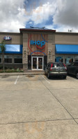 Ihop outside