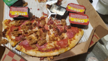 Pizza Hut food