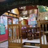 Casey's Dentro