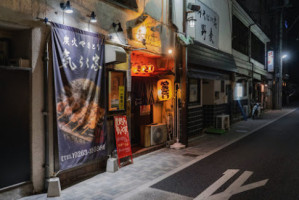 Sumibiyakitori Kirakuya outside