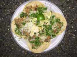 Ricardos Baja Tacos food