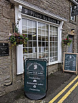 Peveril Tea Rooms outside