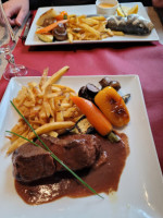 Domaine De La Maurette food