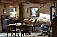 Auberge Du Moenkalb inside