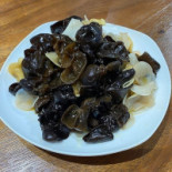 Yu Fu Abundance Rú Kù Fēng Shēng Yǒu Jī Shí Táng Dentro